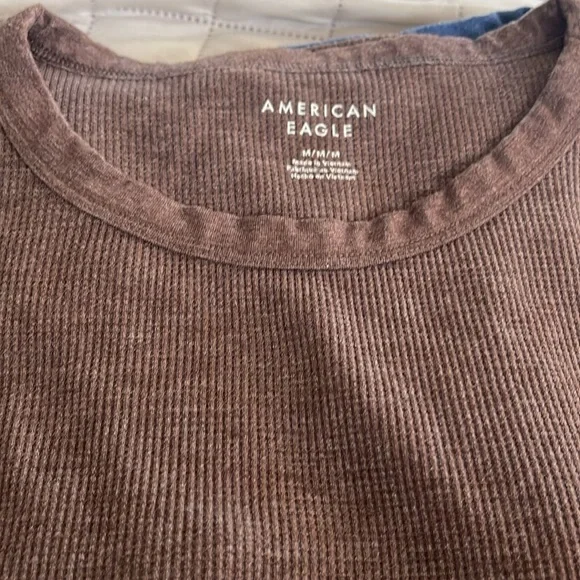 American Eagle, waffle T-shirt, size medium - Picture 3 of 5